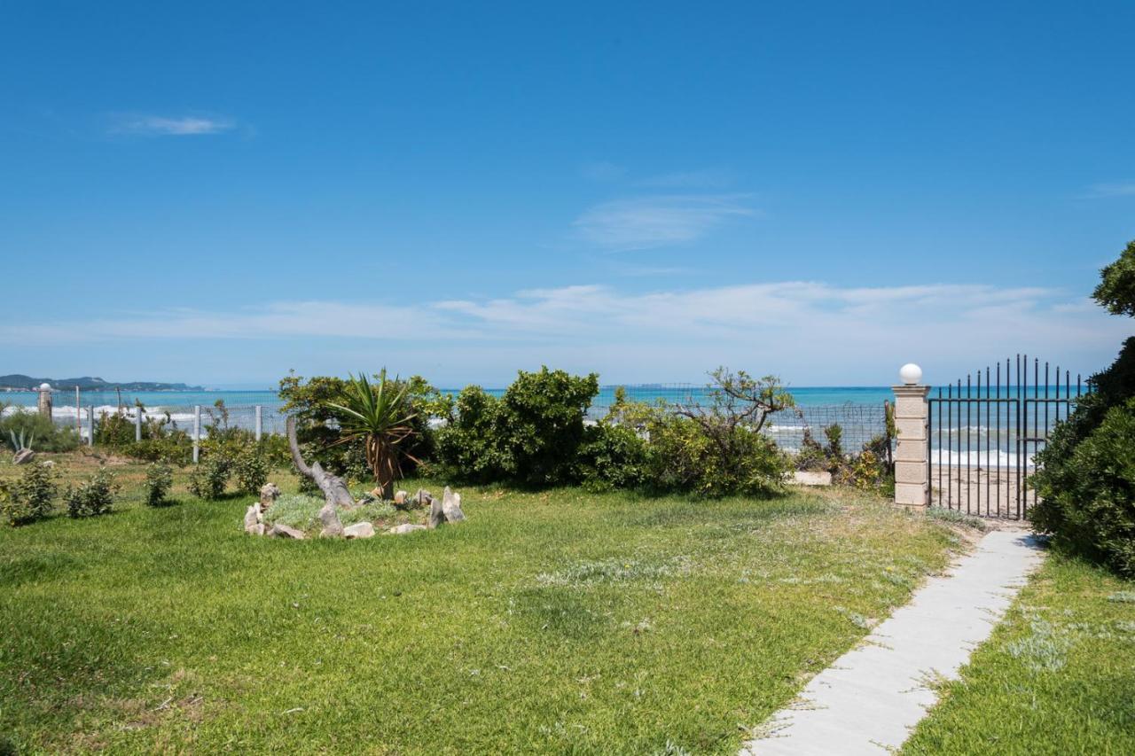 Dalas Beach House Praia de Almiros Exterior foto